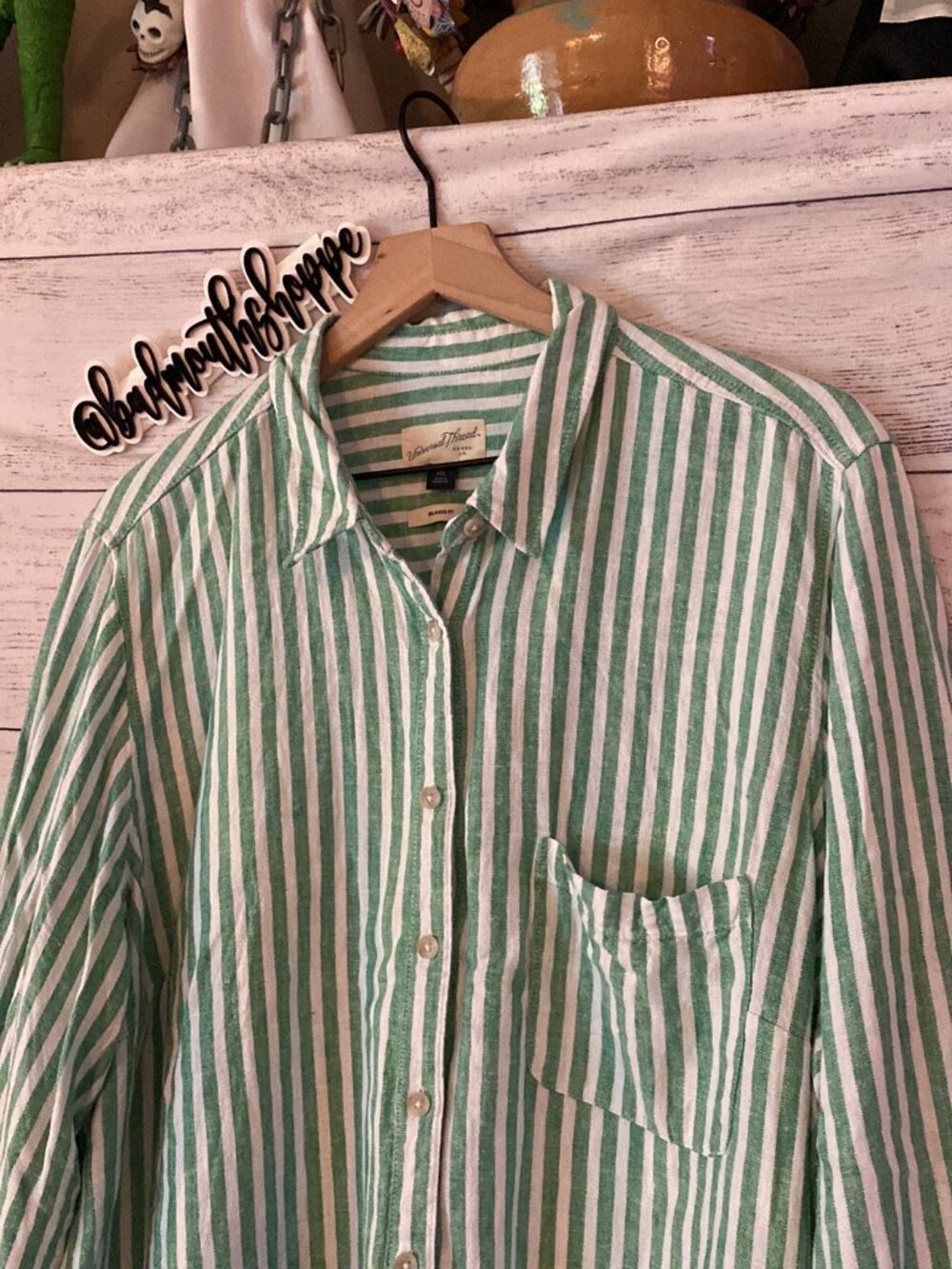 Universal Thread Green White Stripe Linen Relaxed Fit Button Down Blouse XXL - Picture 2 of 7